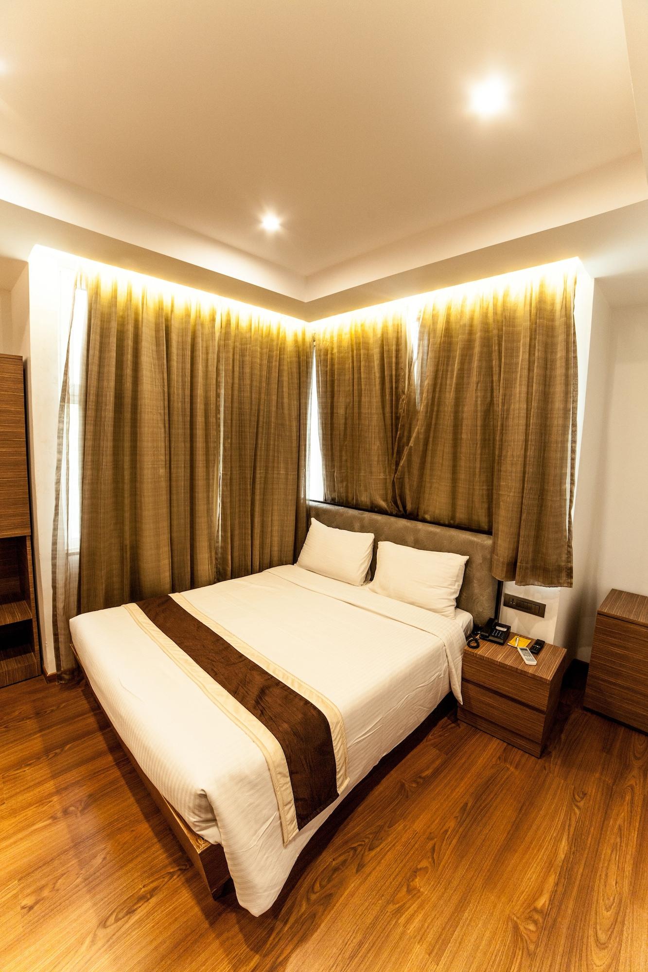 Brownstar Boutique Hotel เชนไน ภายนอก รูปภาพ