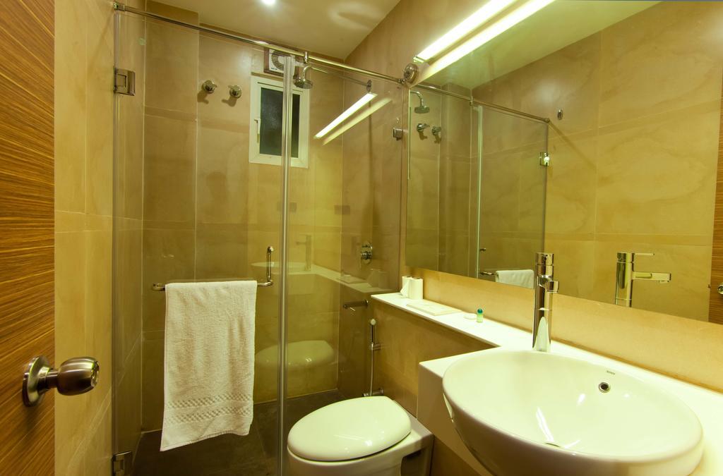 Brownstar Boutique Hotel เชนไน ภายนอก รูปภาพ